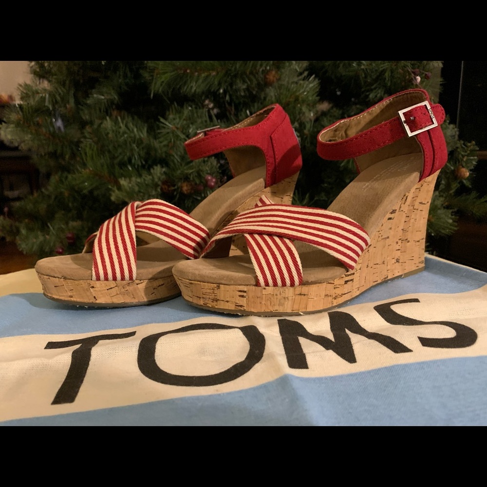 TOMS Woman’s University Red & Tan Strappy Wedge